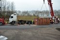 LKW umgestuerzt Niehler Hafen P211